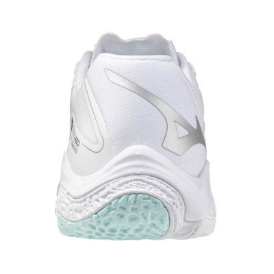 Mizuno WAVE LIGHTNING Z8(W) / White/Blue Tint - V1GC240045
